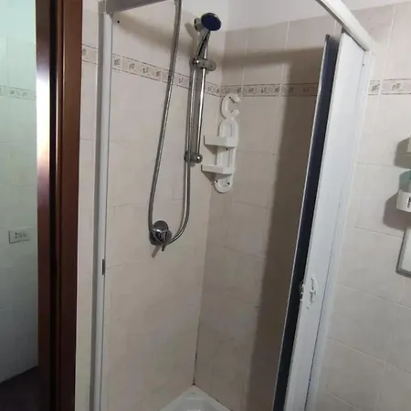 Comfortable House With Sea View In Casa vacanze *