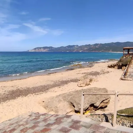Comfortable House With Sea View In